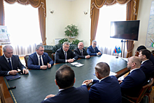 Губернатор Астраханской области на встрече с послом Казахстана сообщил о трехкратном росте товарооборота