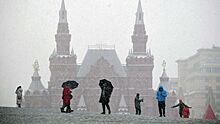 Москвичей предупредили о мокром снеге и гололедице