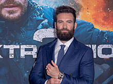 Режиссер «Тайлер Рейк» Сэм Харгрейв экранизирует роман «Убить их всех» для Paramount