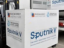 40 тысяч доз "Спутника V" встретили в аэропорту Баку посол РФ и представители министерств Азербайджана