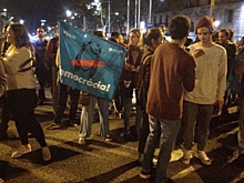 В Барселоне митингующие требуют освободить каталонских политиков