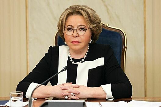 Матвиенко призвала довести до конца работу по снижению цен на авиабилеты