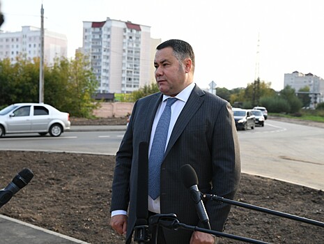 Игорь Руденя после ремонта проинспектировал дорогу на улице Луначарского