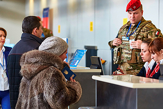 ЕС потребовал от Киева выдавать паспорта жителям Крыма и Донбасса