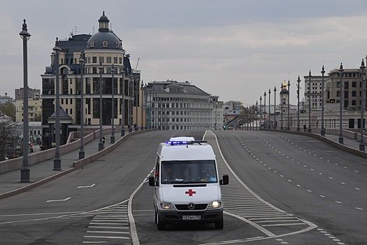 В Москве для госпитализации 300-килограммовой женщины вызвали сотрудников МЧС