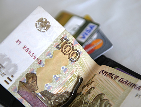 Использование купюр номиналом 100 и 1000 рублей может сократиться