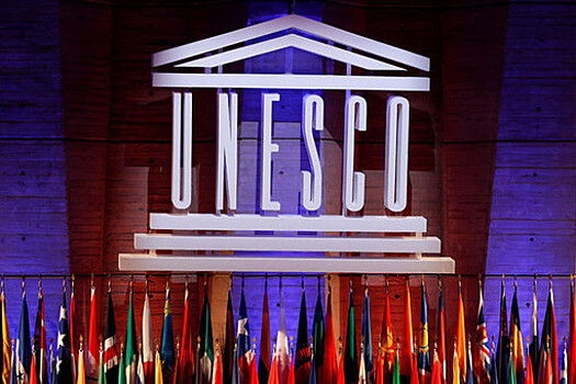 Захарова: Франция сообщила о невыдаче виз россиянам для участии в ЮНЕСКО