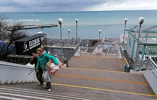 Роспотребнадзор Кубани выявил загрязнение морской воды после разлива мазута