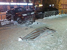 Решила развернуться: девушка на Ford попала в реанимацию, столкнувшись с Merсedes на 8-го марта