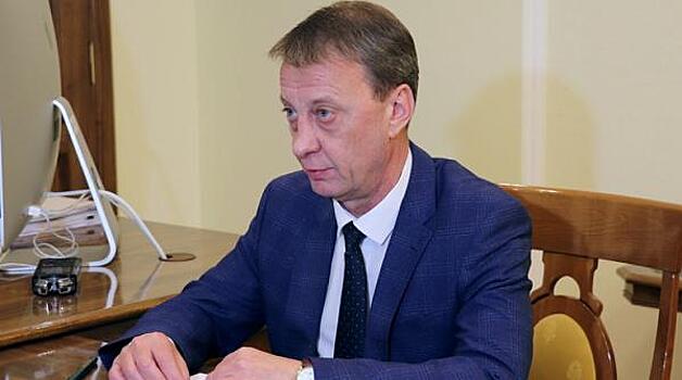 Барнаульские депутаты почти единогласно приняли решение о назначении Вячеслава Франка
