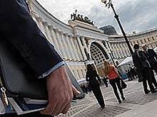 Чиновников Ленобласти оставят «голенькими»