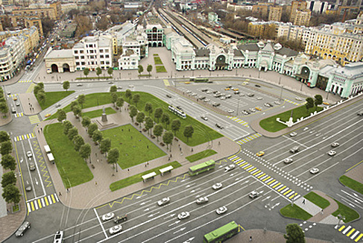 Более 100 парковочных мест появилось на площади Тверской Заставы в Москве