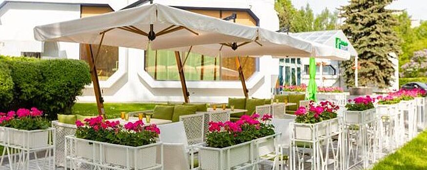 В Тюмени кафе и рестораны откроют летние веранды 15 апреля