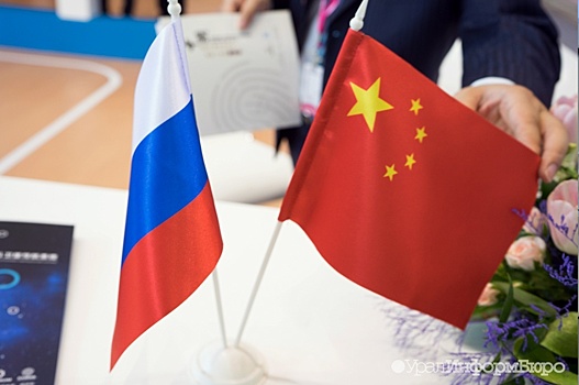 Безвизовый туризм между Россией и Китаем запустят "со дня на день"