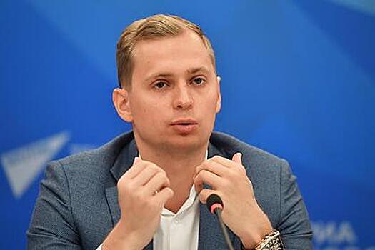 Организатор VIP-гонки суперкаров в Москве объяснил цель автопробега