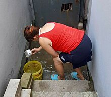 Жильцы дома на Октябрьской, 33 в Лянгасово два года боролись с «наводнением» в подвале