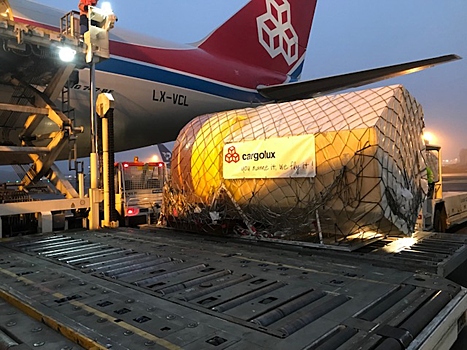 Cargolux помогает строительству возобновляемых источников энергии