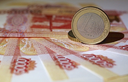 Курс евро превысил 89 рублей