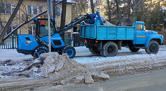 Зимняя уборка дорог и тротуаров Новосибирска вышла на новый технологический уровень