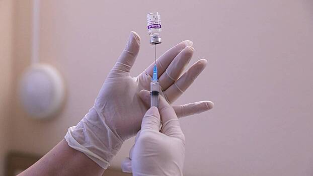 Вирусолог призвал создавать назальные вакцины от COVID
