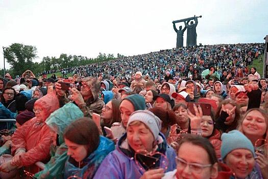 Магнитогорск масштабно, ярко и зрелищно отметил свое 95-летие