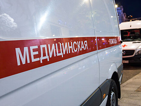 СК заинтересовался опасной ледяной горкой на Урале