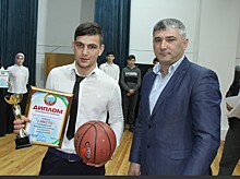 В Буйнакском районе наградили школьные спортивные клубы, ставших  победителями  и призёрами