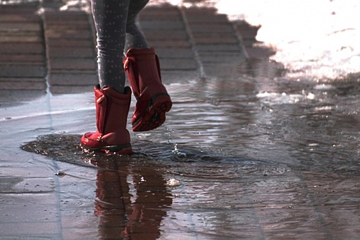 Севастопольцы жалуются на затопленные подвалы и реки на улицах из-за ливней