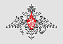 Юнус-Бек Евкуров ознакомился с производством систем жизнеобеспечения, полетным и защитным снаряжением для летного и технического состава ВКС
