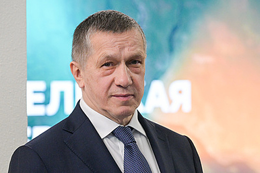 Трутнев: регионы Дальнего Востока досрочно восстанавливают объекты в ДНР