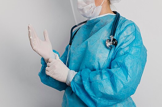 Новосибирские хирурги поставили на ноги парализованного из-за остеохондроза мужчину