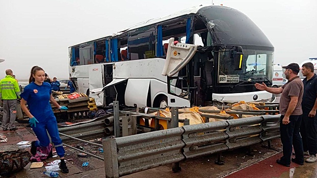 Автобус попал в ДТП на трассе в Тульской области, 20 человек пострадали
