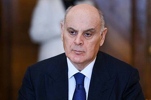 Парламент Абхазии рассмотрит вопрос отставки президента