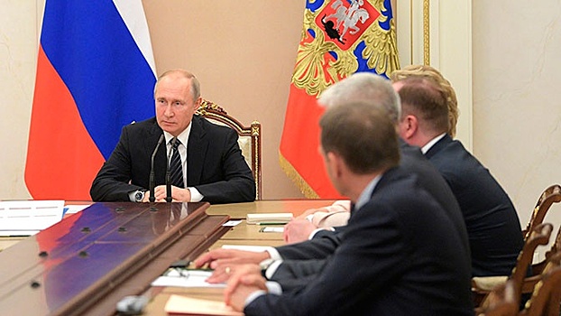 Путин обсудил обострение на северо-востоке Сирии в Совбезе РФ