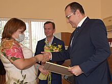 Министр труда и соцразвития Сергей Гаркуша вручил награды выселковцам (фоторепортаж)