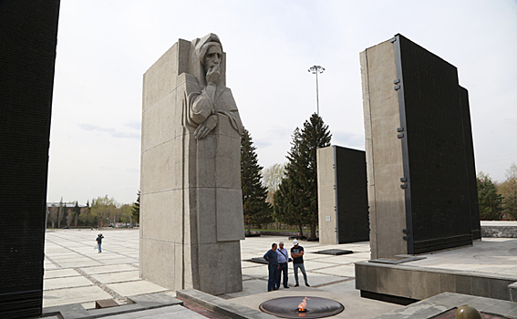 Место установки стелы «Город трудовой доблести» выбирают в Новосибирске