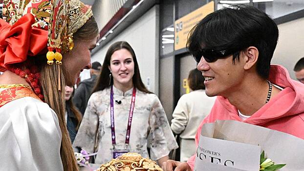 Эра Поднебесной: почему наследники Конфуция поют «Подмосковные вечера»