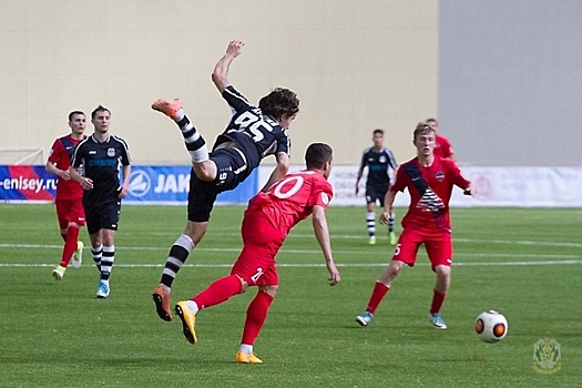 «Тренер должен тренировать, а не премии выписывать». Как ФК «Тюмень» не будет выполнять требования спортивного арбитража в Лозанне