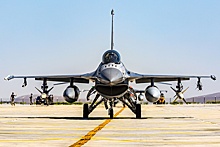 Минобороны Румынии прокомментировало сообщения о боевой миссии F-16 на Украине