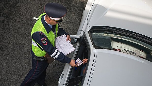 Пойманных за пьянство водителей могут начать проверять при возврате прав