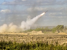 Боевая машина "Земледелие" забрасывает мины на расстояние до 15 километров