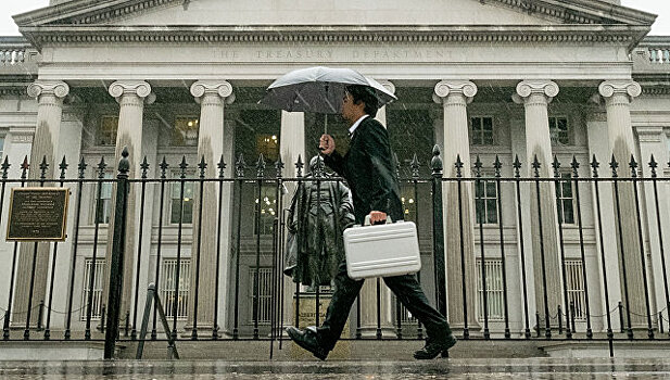 США намерены более чем втрое сократить помощь Украине в 2018 году