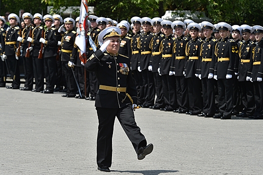 МУС выдал ордер на арест командующего Черноморским флотом РФ