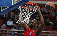 Баскетболисты ЦСКА победно стартовали в 1/4 финала Евролиги