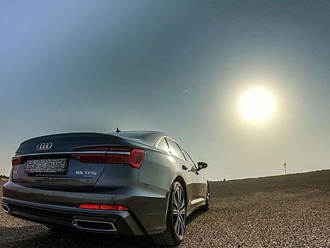 Новосибирское ПАТП-5 разбило арендованную для перевозки пассажиров Audi A6