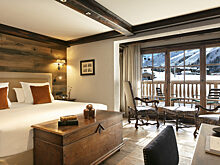 Горные лыжи и подледное погружение: отель Airelles Val d'Isère, Mademoiselle к зиме готов!