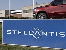 В Stellantis опровергли информацию о слиянии с Renault