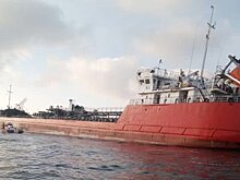 С ростовского судовладельца взыщут 24 млн рублей за спасение взорвавшегося танкера