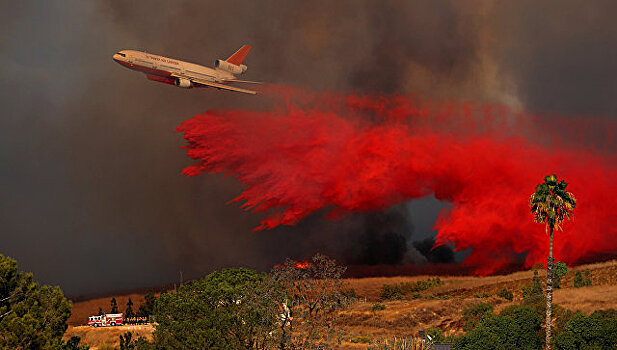 Убытки от лесных пожаров в Калифорнии превысили $1 млрд
