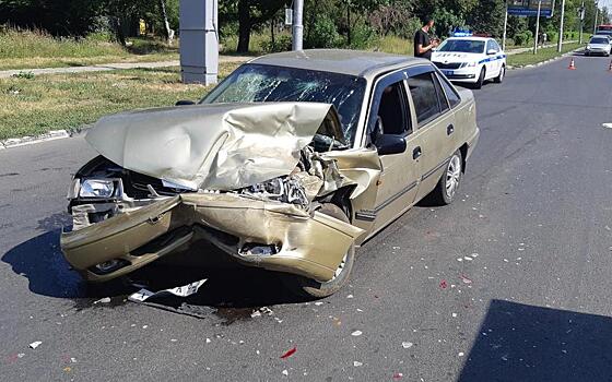 Полиция рассказала подробности ДТП с двумя легковушками на окраине Рязани